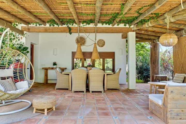 WhatsApp Image 2025-08-27 at 03.59.15 (5)