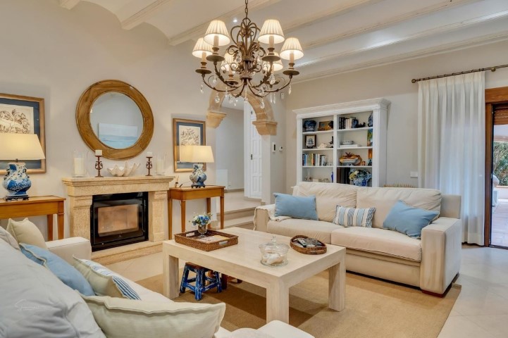 WhatsApp Image 2025-08-27 at 03.59.17