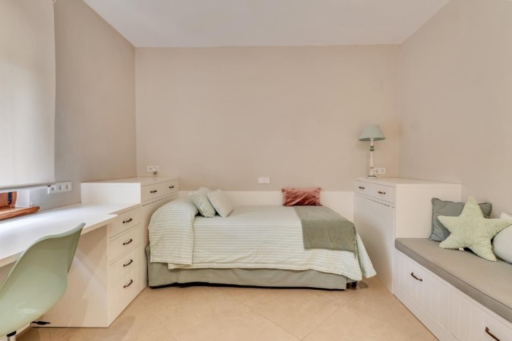 WhatsApp Image 2025-08-27 at 03.59.52