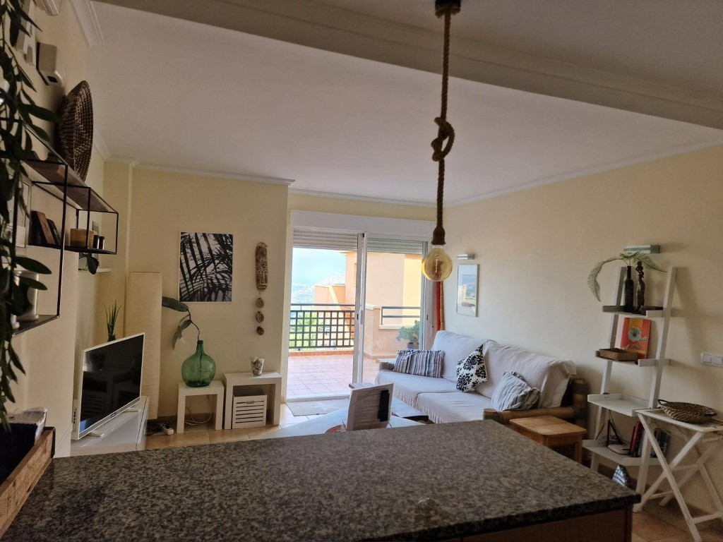 WhatsApp Image 2025-10-24 at 13.39.56 (1)