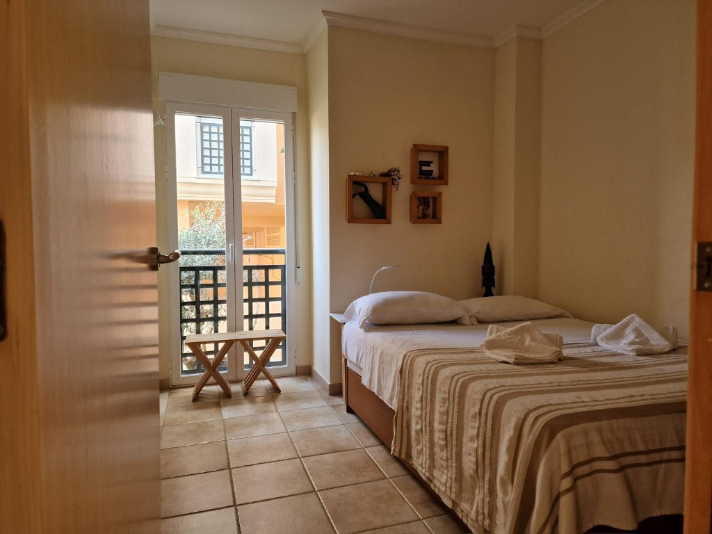 WhatsApp Image 2025-10-24 at 13.39.57 (1)