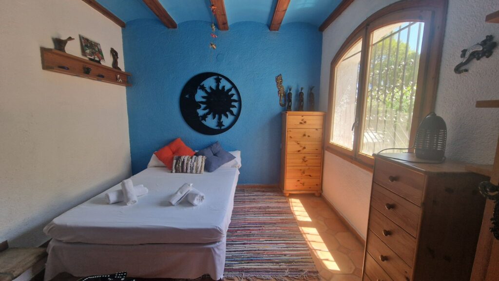 WhatsApp Image 2025-10-24 at 13.52.56 (1)