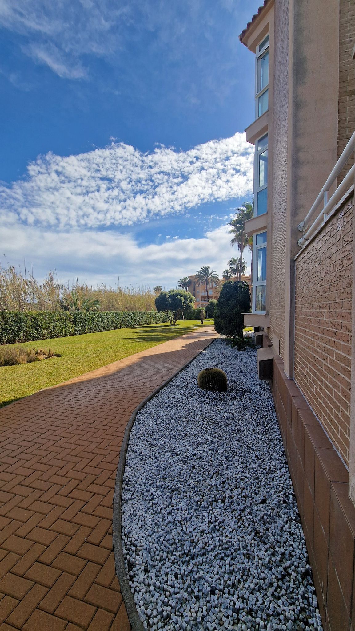 WhatsApp Image 2025-10-24 at 13.55.53 (2)